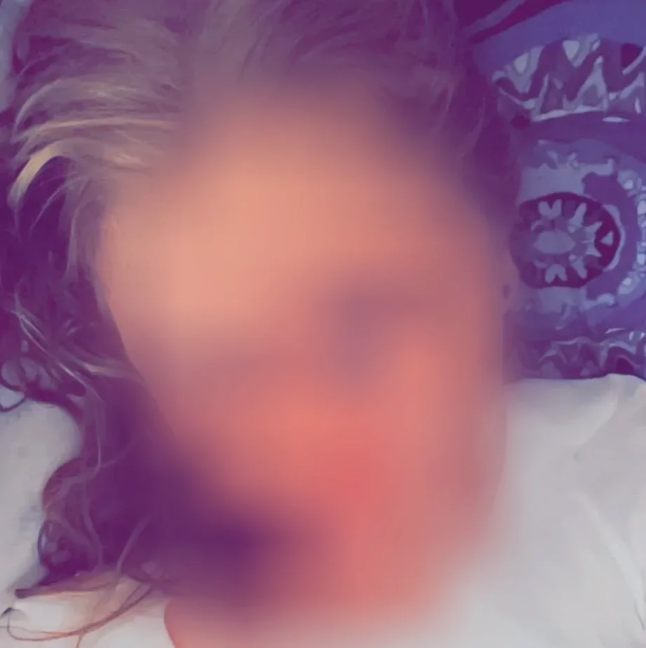 Bianca, 22