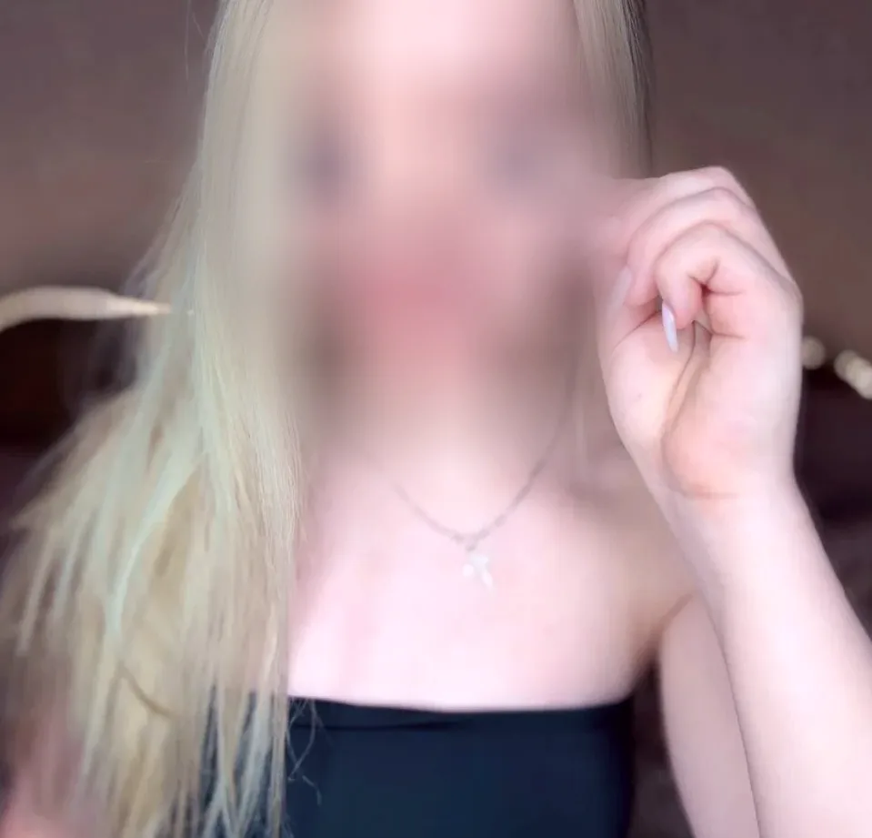 Maike, 21